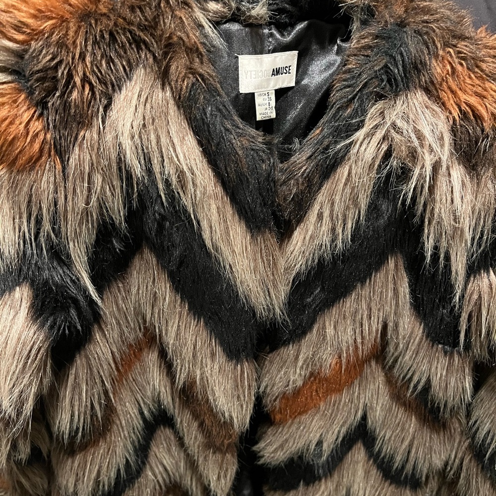 Muse Chevron Pattern Teddy Jacket - image 1